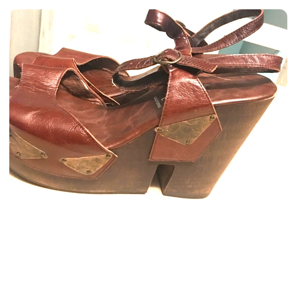 Classic Jeffrey Campbell ( Free People)